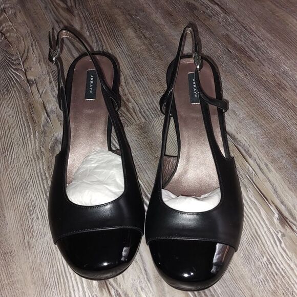 Array Jewel Womens Leather Cap Toe Slingback Heels  Sz 10.5 NWOT - Picture 2 of 8